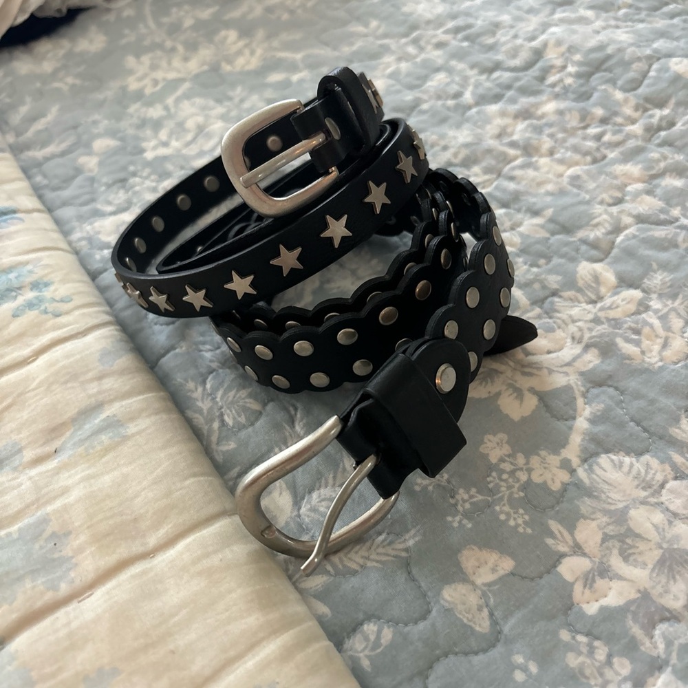 ❤️SOLD❤️ Set of two brandy Melville belts